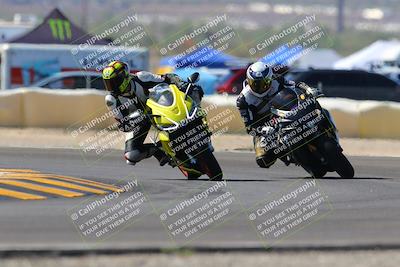 media/Oct-09-2022-SoCal Trackdays (Sun) [[95640aeeb6]]/Turn 2 (1110am)/